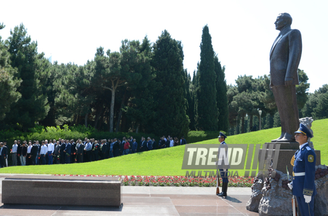 Azerbaijan marks 93rd birthday anniversary of National Leader Heydar Aliyev. Azerbaijan, Baku, 10 May 2016 